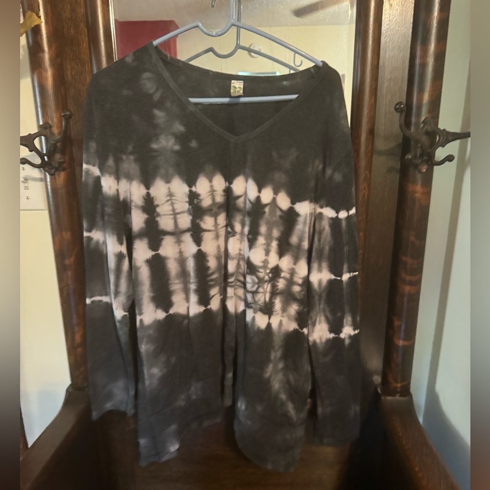 Green Tea long sleeve shirt